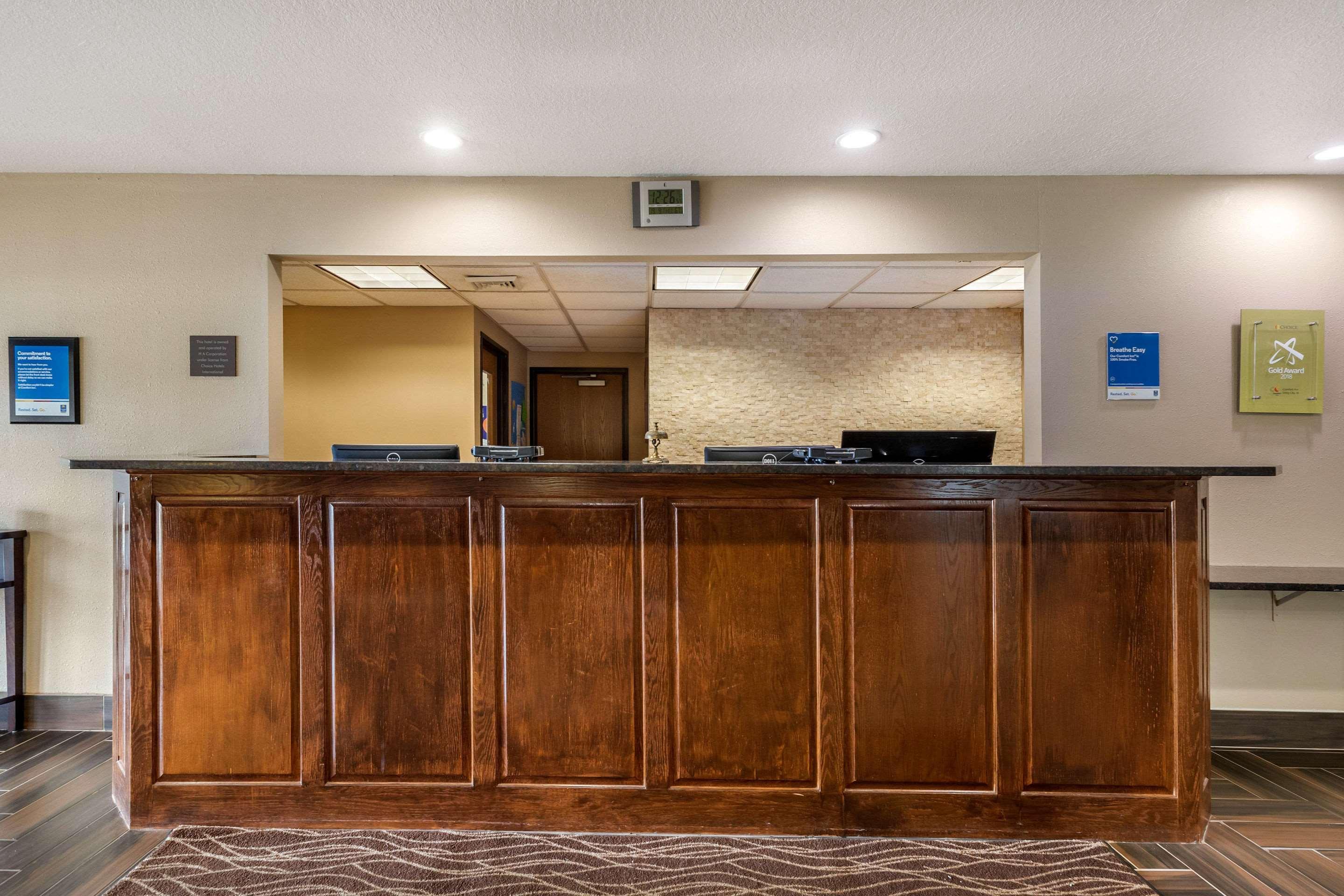 Comfort Inn Story City Extérieur photo