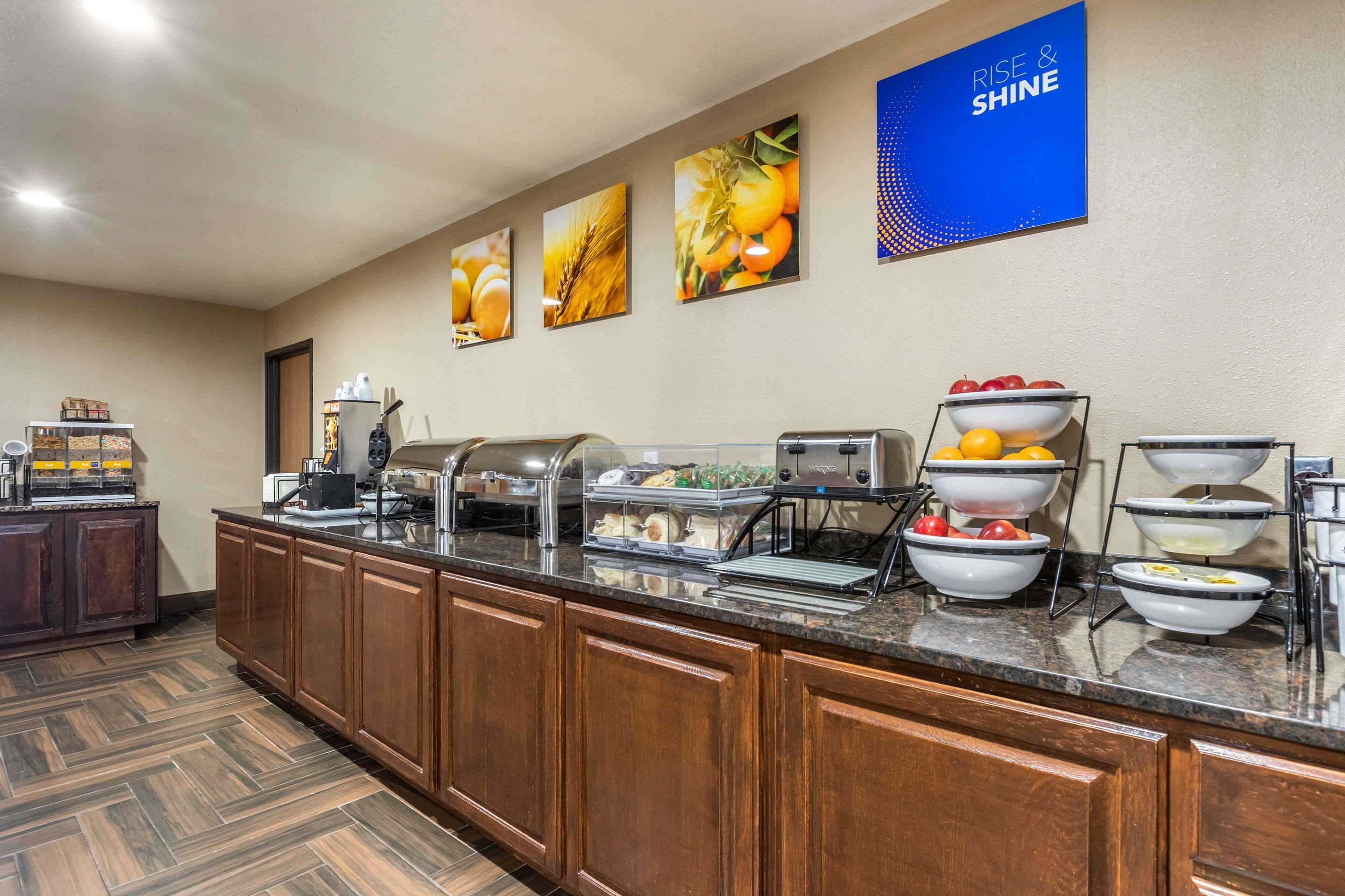 Comfort Inn Story City Extérieur photo