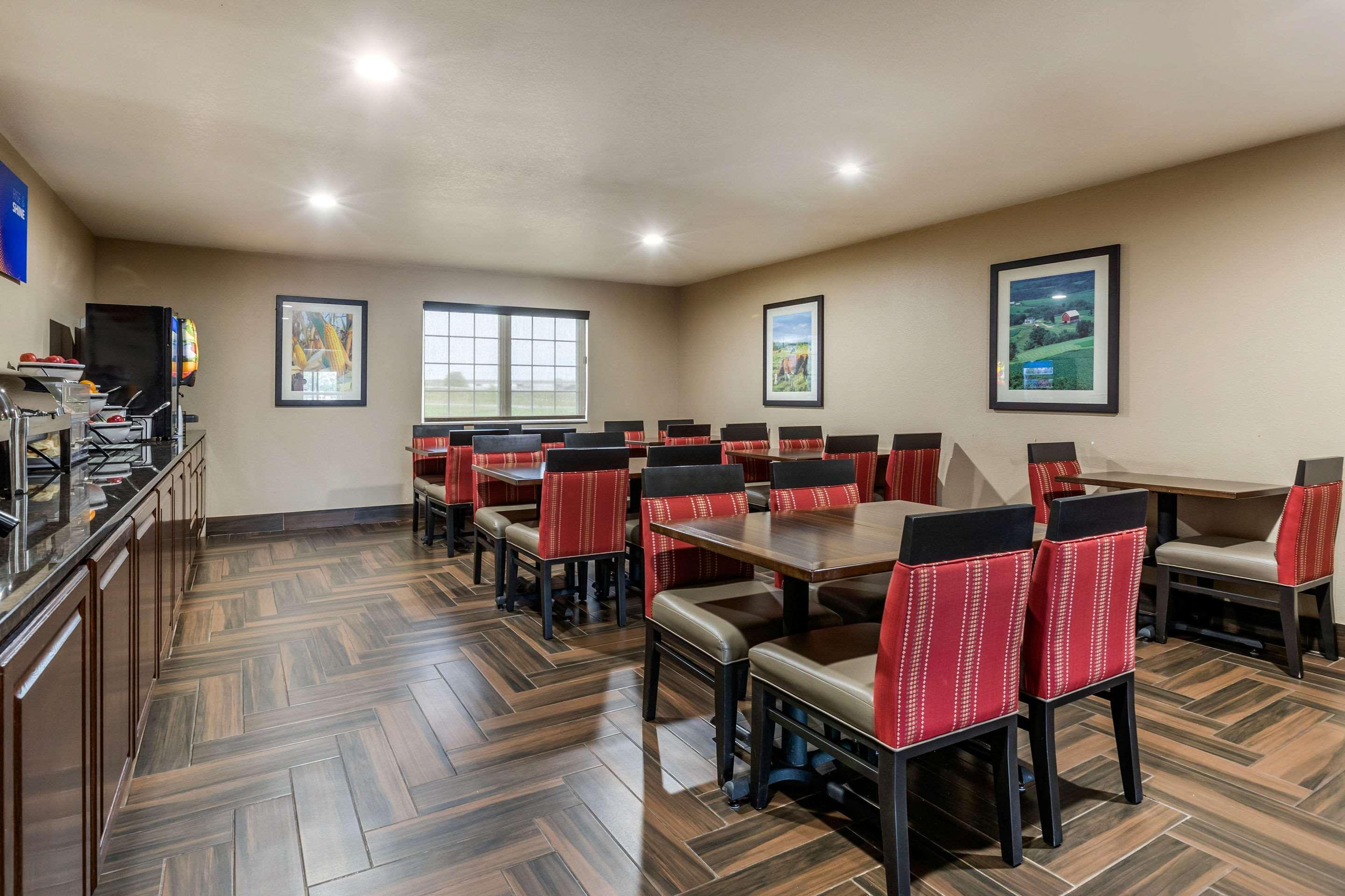 Comfort Inn Story City Extérieur photo