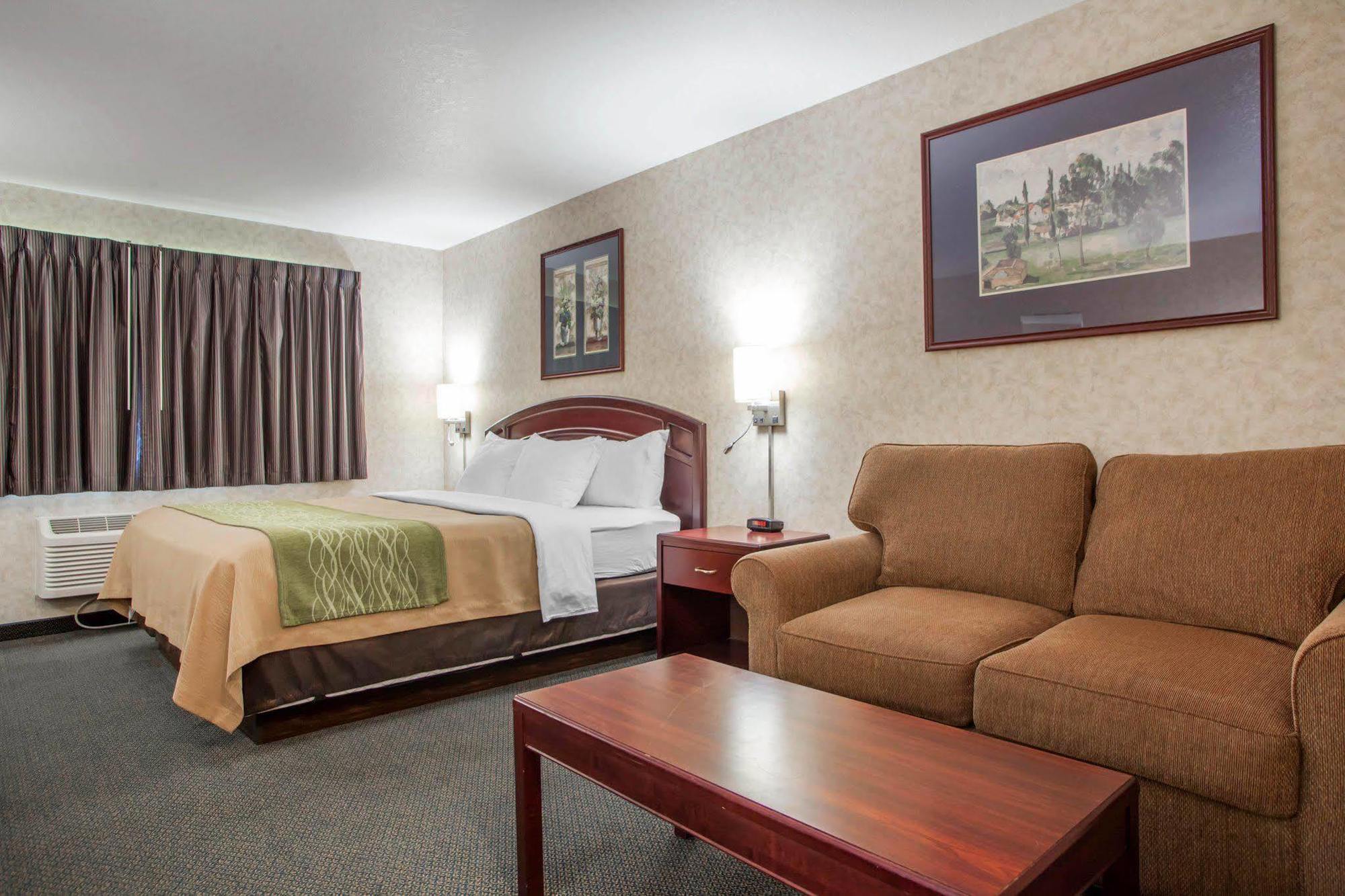 Comfort Inn Story City Extérieur photo